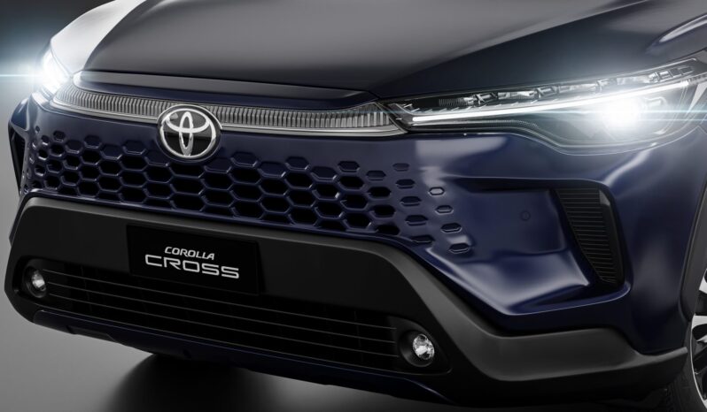 
								Corolla Cross full									
