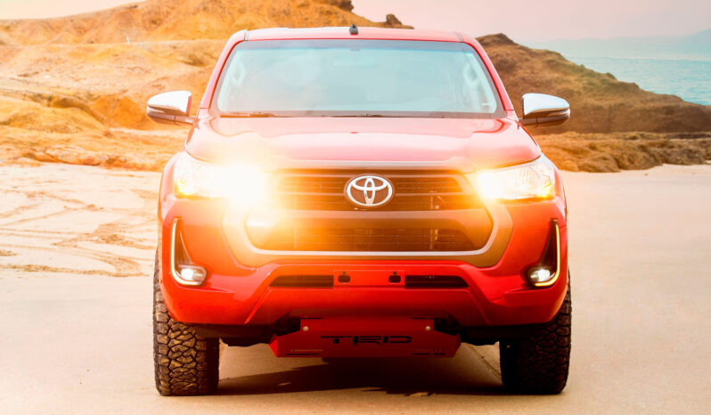 
								Hilux 4×4 Gasolina full									