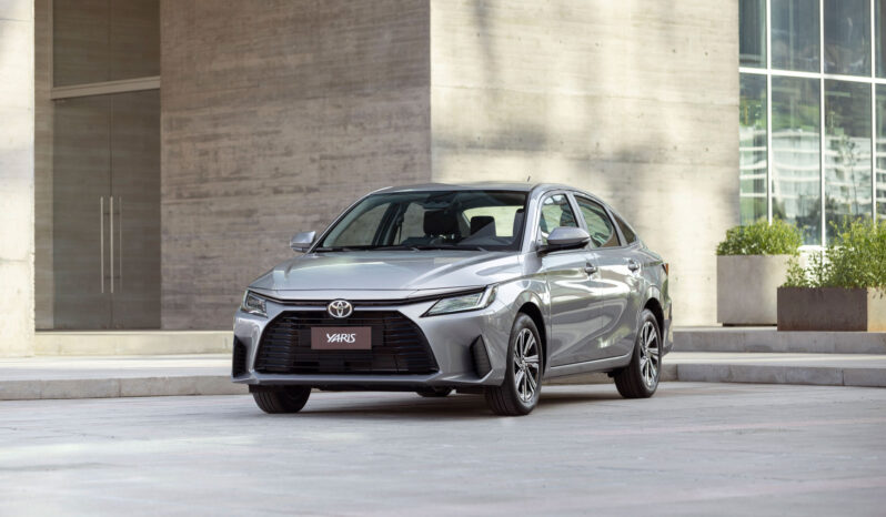 yaris sedan 2023 3
