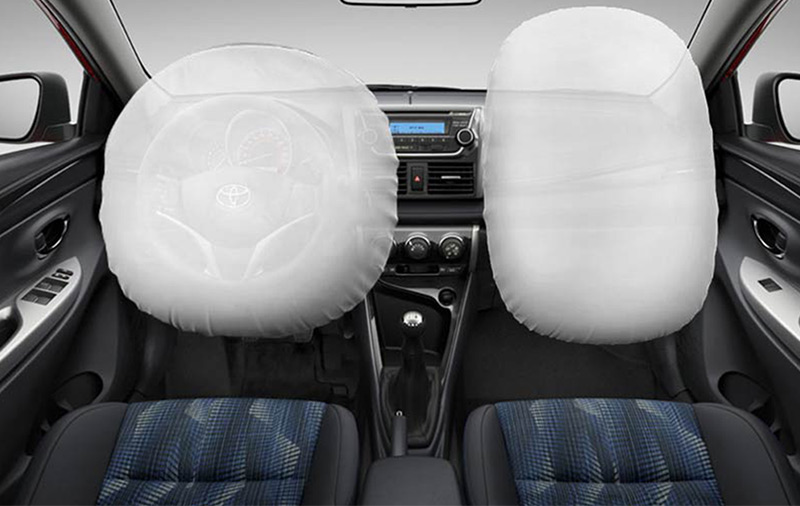 yaris sedan seguridad 3