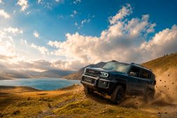 
										Land Cruiser FJ full									