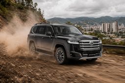 Land Cruiser 300 HEV